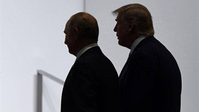 梅德韦杰夫警告北约<strong></p>
<p>迪士尼</strong>，俄将取消核武器的自我限制