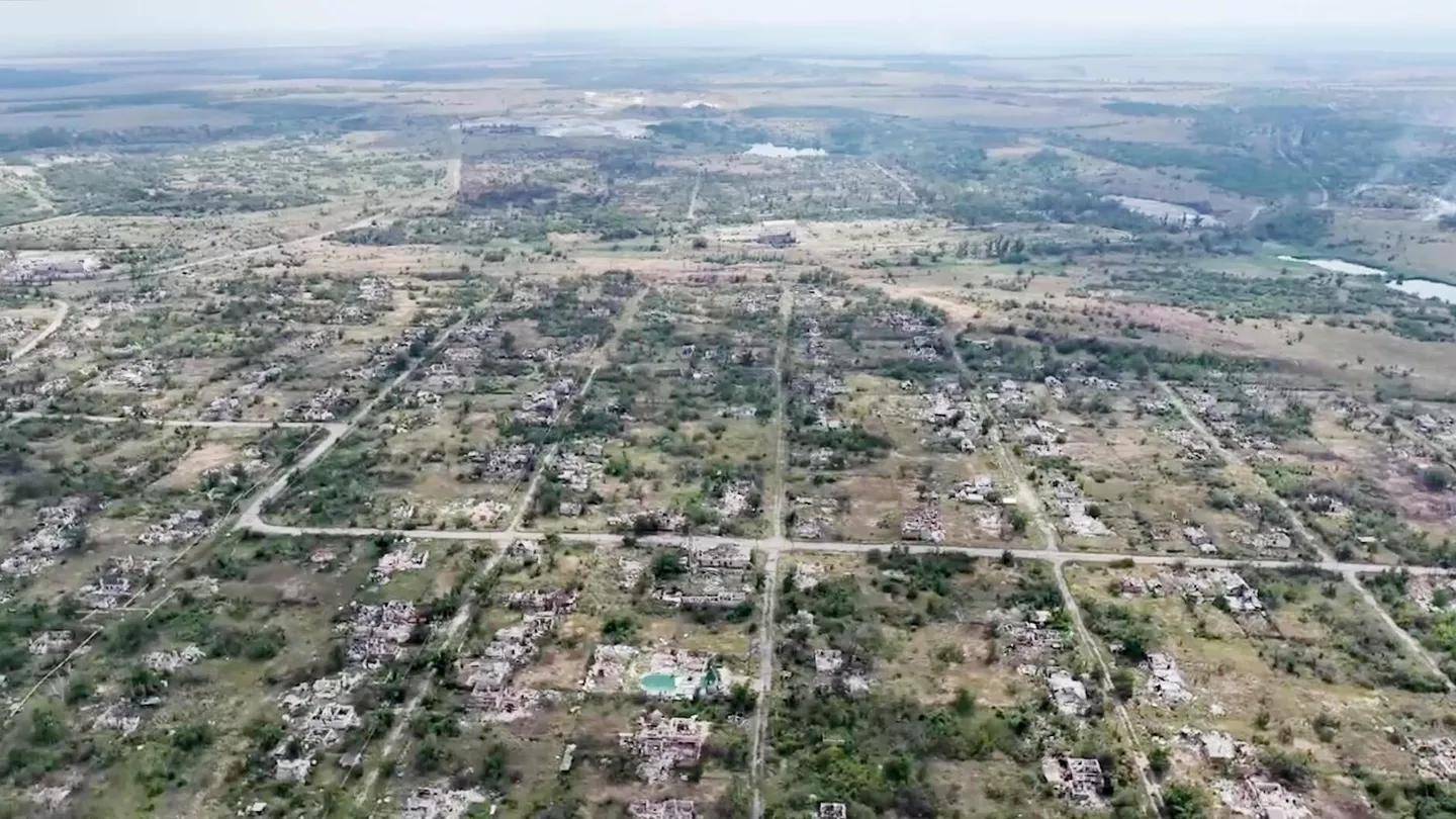 决战打响<strong></p>
<p>单休</strong>，乌克兰被爆逃兵40万，泽连斯基豪赌失败，大结局来了？