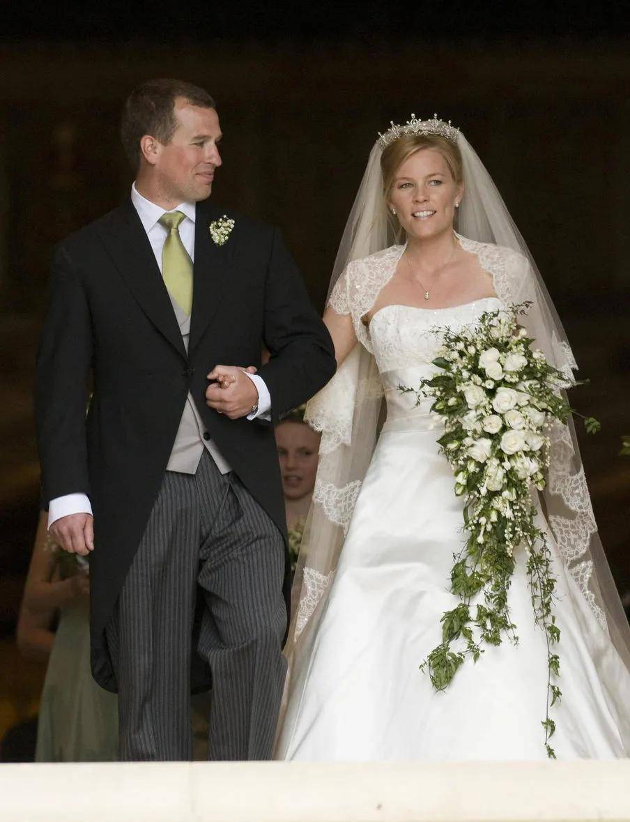 45岁离异带娃女护士嫁英国王室<strong></p>
<p>单休</strong>，比短剧更精彩！