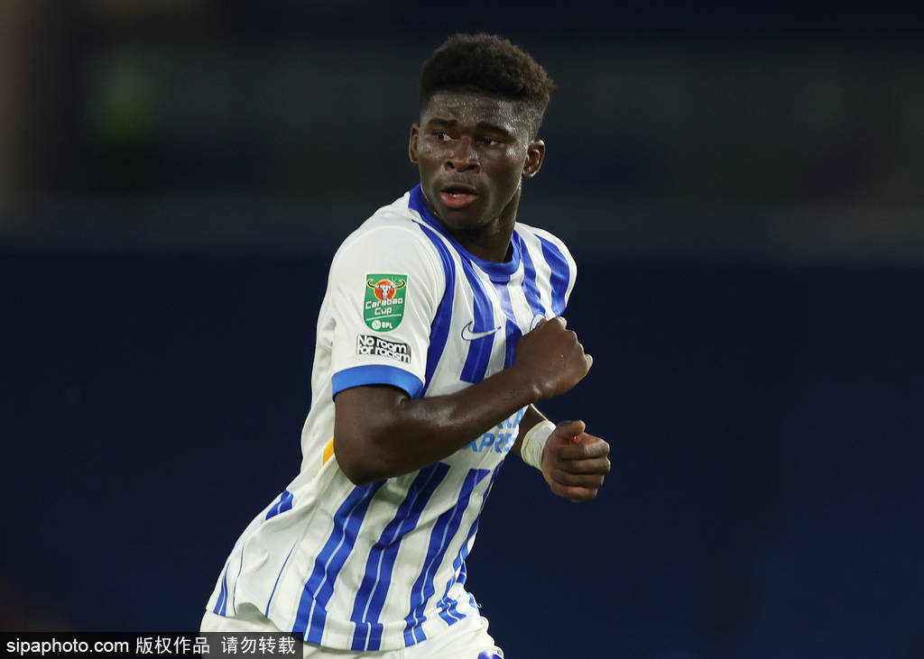 曼联新星崛起：巴莱巴与红魔达成5年协议<strong></p>
<p>葫芦娃股票</strong>，转会背后隐藏着怎样的故事？