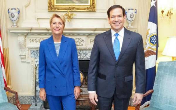 真急了<strong></p>
<p>葫芦娃股票</strong>，瑞士联邦主席：不反对费德勒和因凡蒂诺出面，劝特朗普降低关税