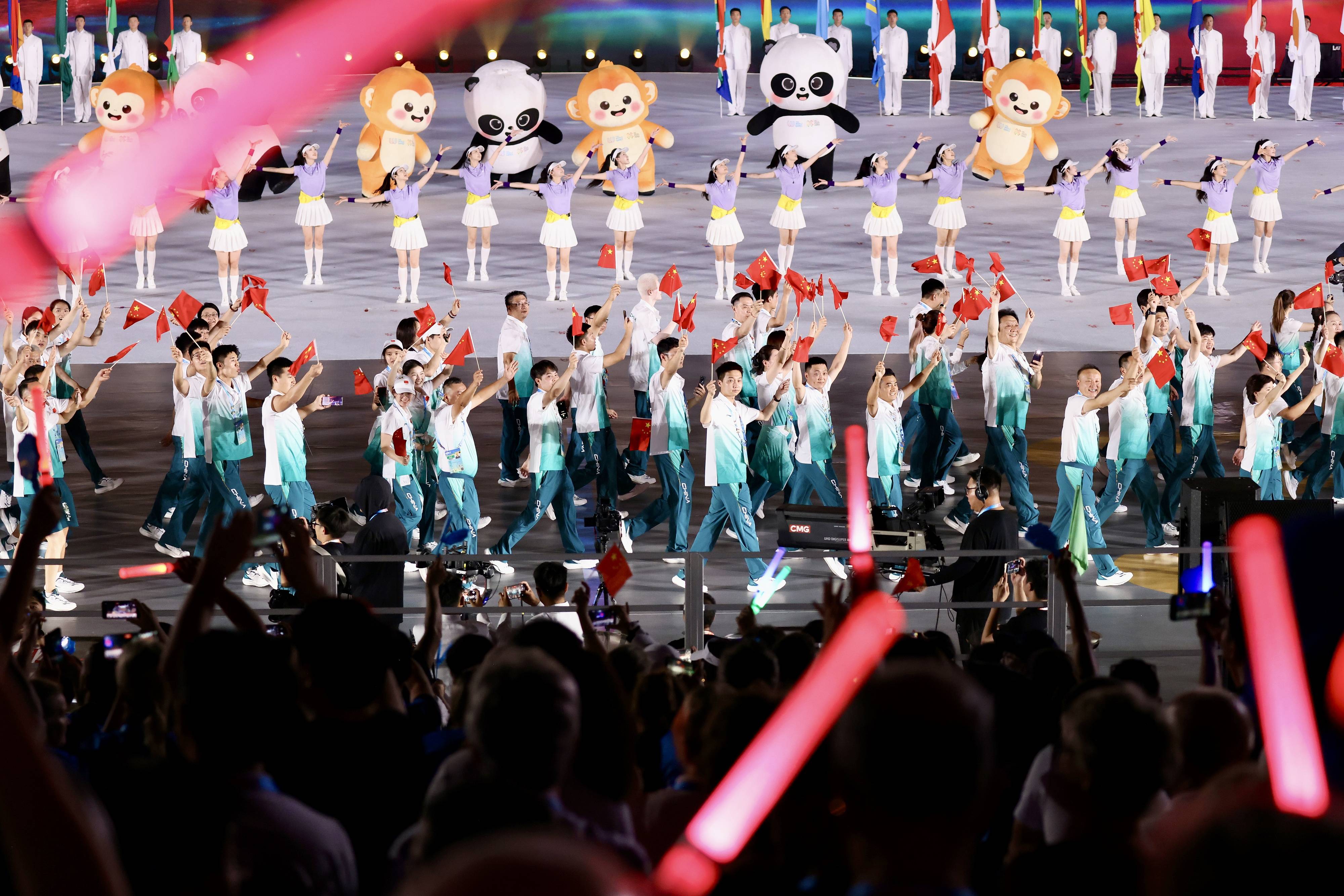 人民领袖｜41年前<strong></p>
<p>利亚德股票</strong>，习近平办了一场全民运动会