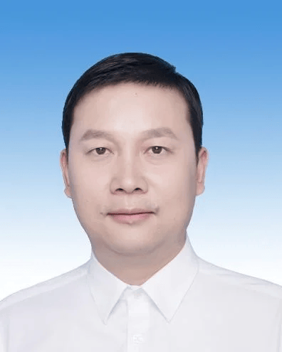 “80后”谭铁军<strong></p>
<p>宝泰隆股票</strong>，已任张家界市领导