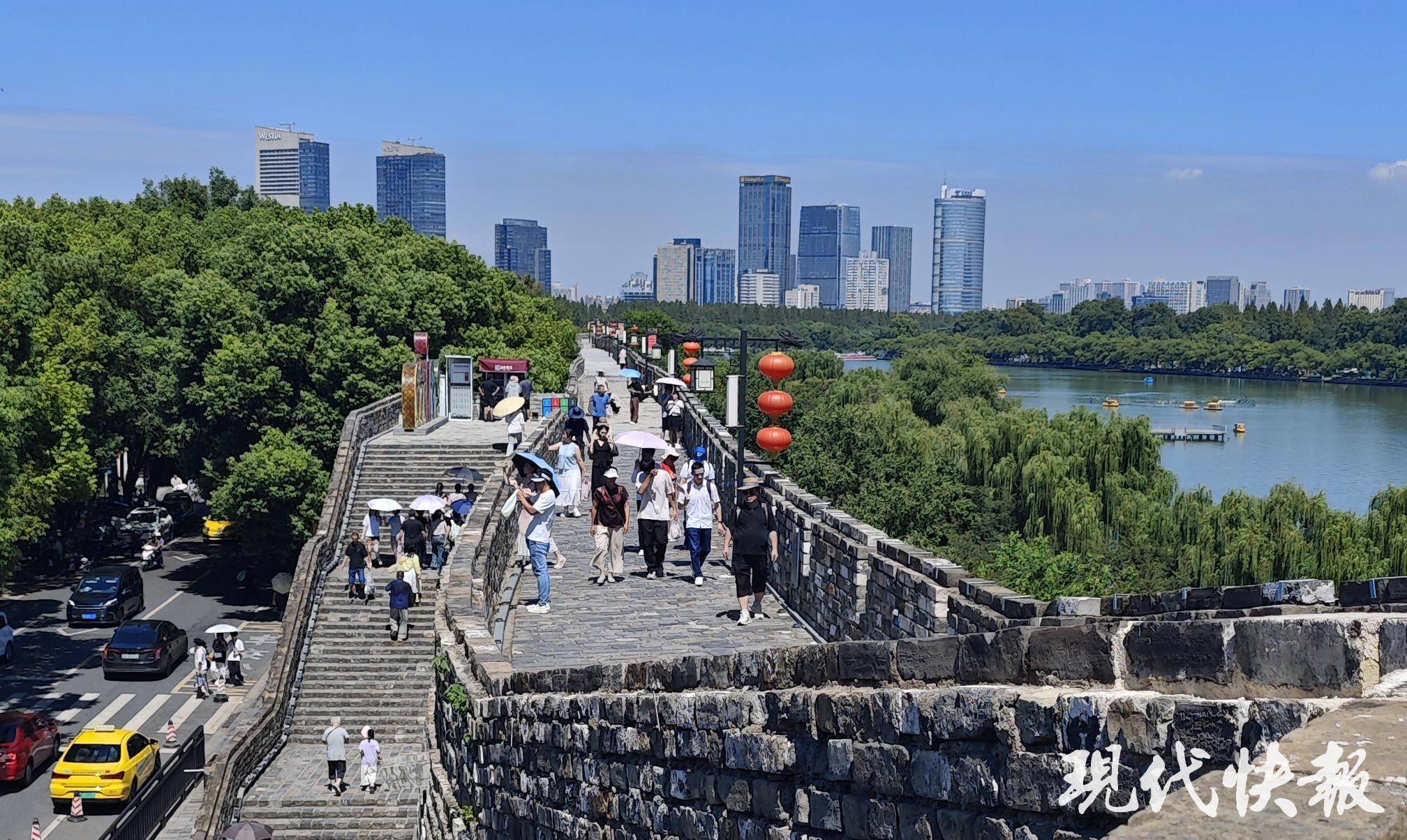 读城︱650岁南京城墙“最美1400米”修缮完成<strong></p>
<p>股票市值</strong>,城墙北线恢复全线开放