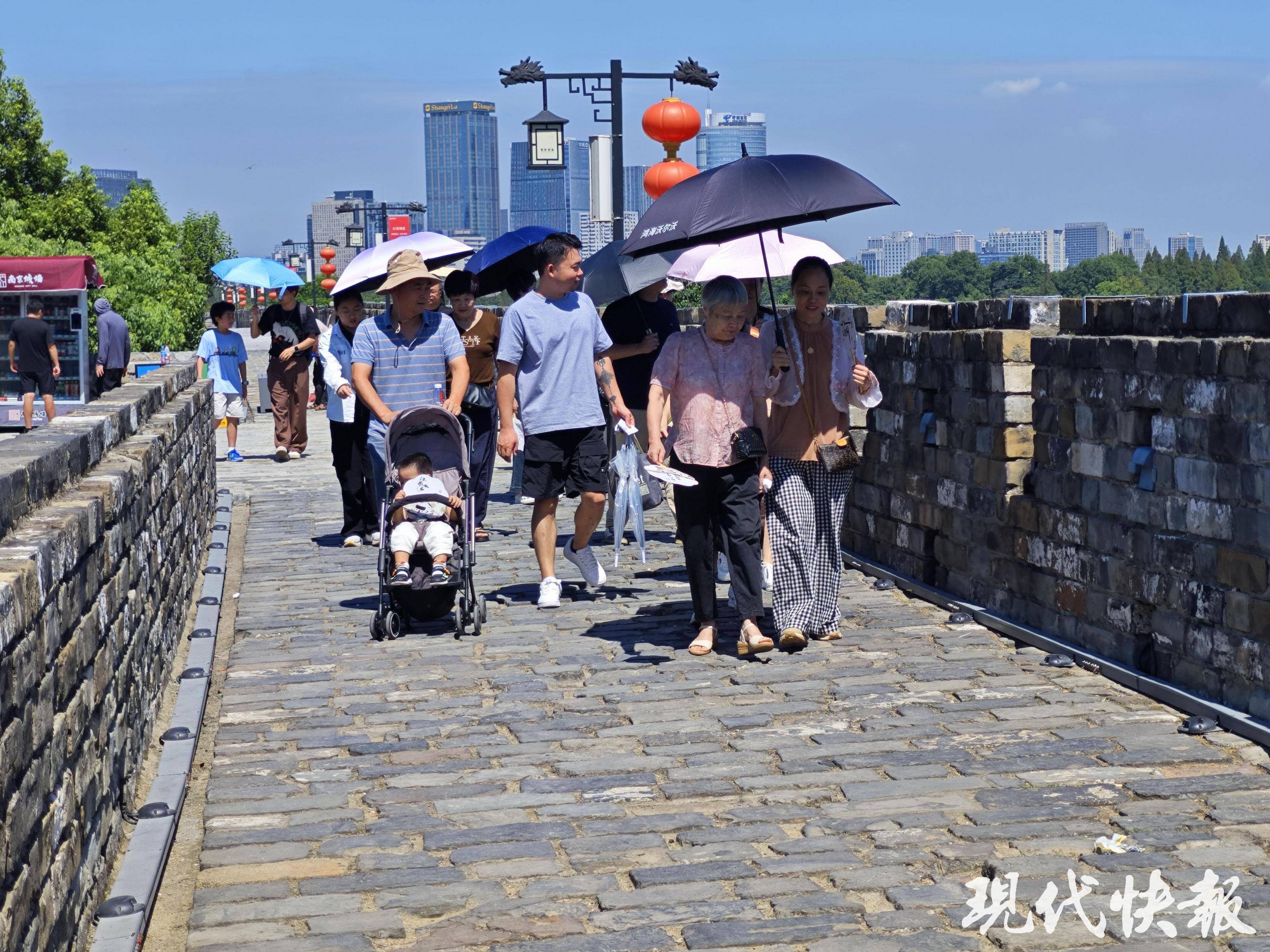 读城︱650岁南京城墙“最美1400米”修缮完成<strong></p>
<p>股票市值</strong>,城墙北线恢复全线开放