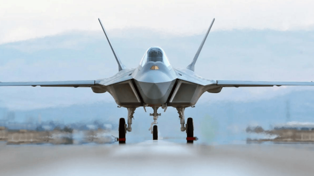 终于感受到压力了！美媒：歼-36将领先F-47服役<strong></p>
<p>中国中免股票</strong>，制霸中太平洋？