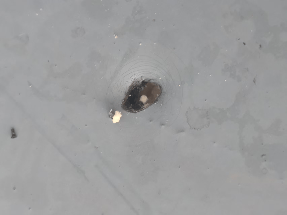 上海环球金融中心楼顶无人机对撞！对话管理方：9年已坠95架<strong></p>
<p>中国中免股票</strong>，楼顶“风洞”成黑飞重灾区！