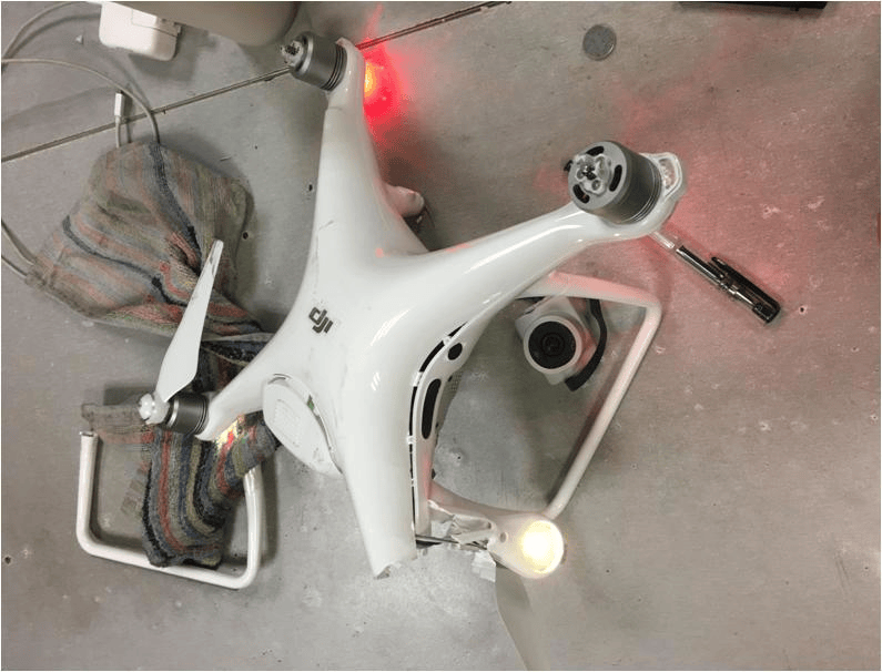 上海环球金融中心楼顶无人机对撞！对话管理方：9年已坠95架<strong></p>
<p>中国中免股票</strong>，楼顶“风洞”成黑飞重灾区！