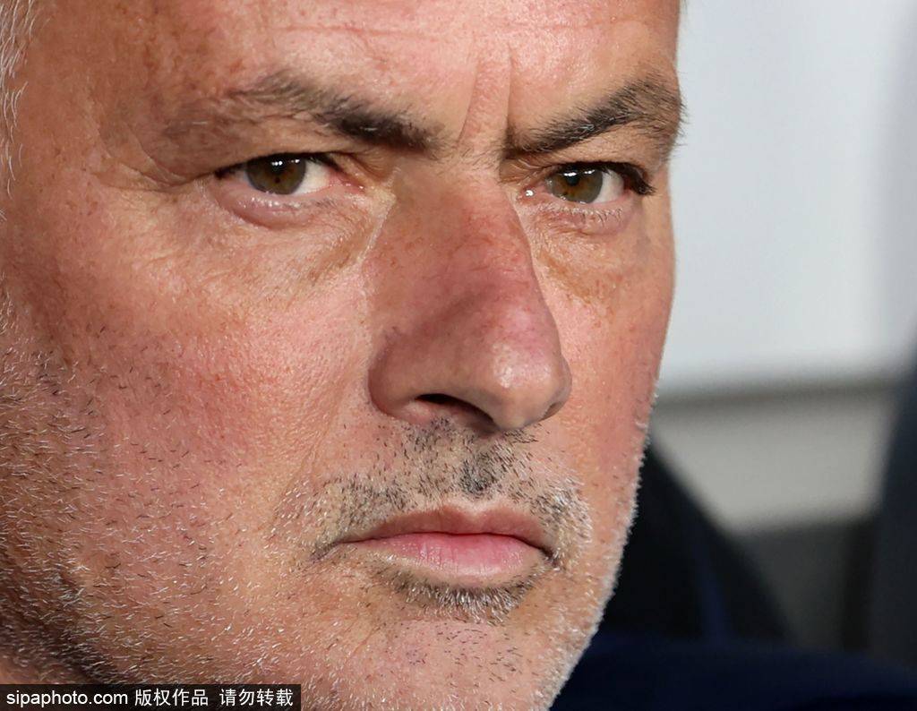 穆里尼奥下课背后的真相：费内巴切为何做出如此果断决定<strong></p>
<p>深康佳a股票</strong>？1500万欧赔偿金的背后故事