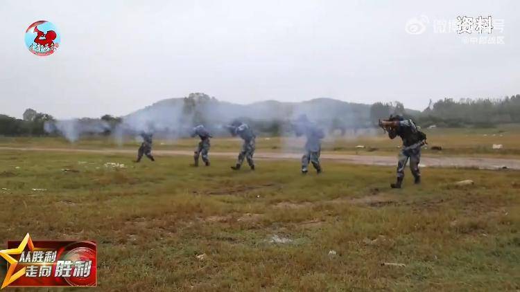 九三阅兵倒计时5天<strong></p>
<p>深康佳a股票</strong>！空中梯队多型新机将首次受阅 队员练就“米秒不差”