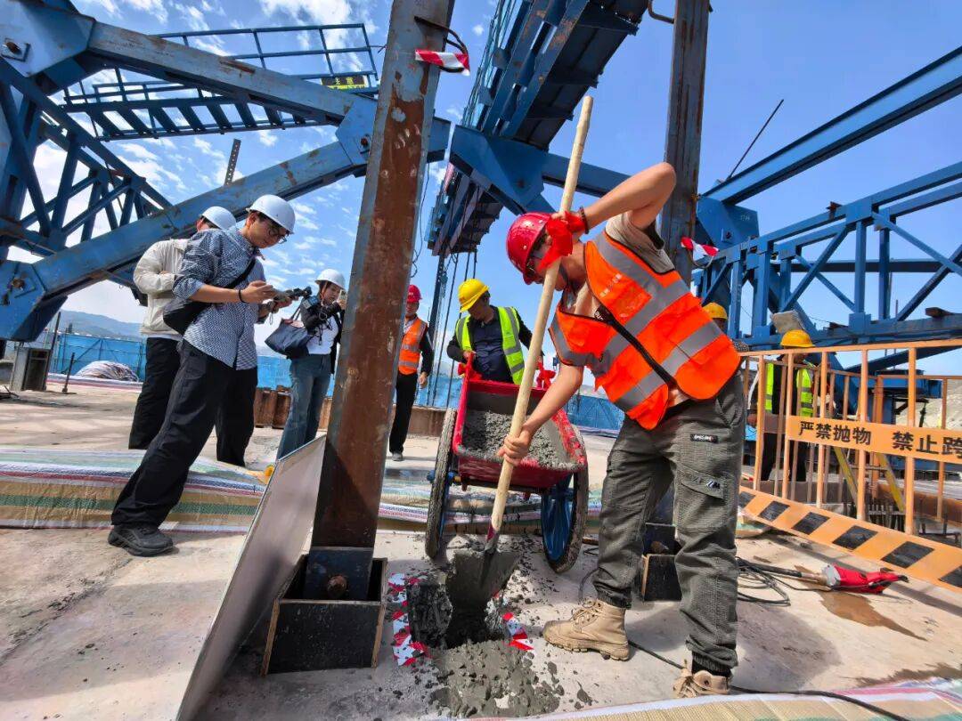 全面贯通<strong></p>
<p>深康佳a股票</strong>，预计年底通车！