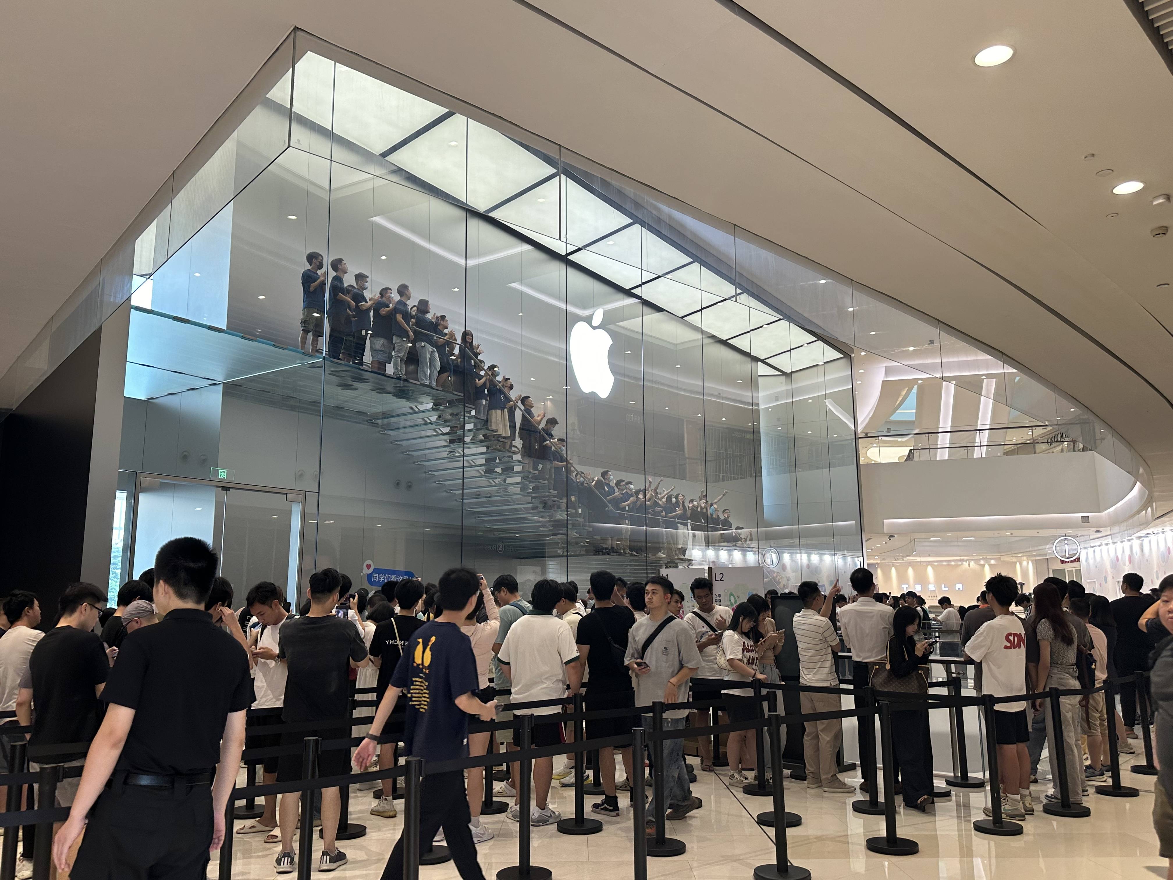 华为、苹果旗舰新机发布在即：高端三折叠手机“硬刚”iPhone 17<strong></p>
<p>深康佳a股票</strong>，哪款产品更值得关注？