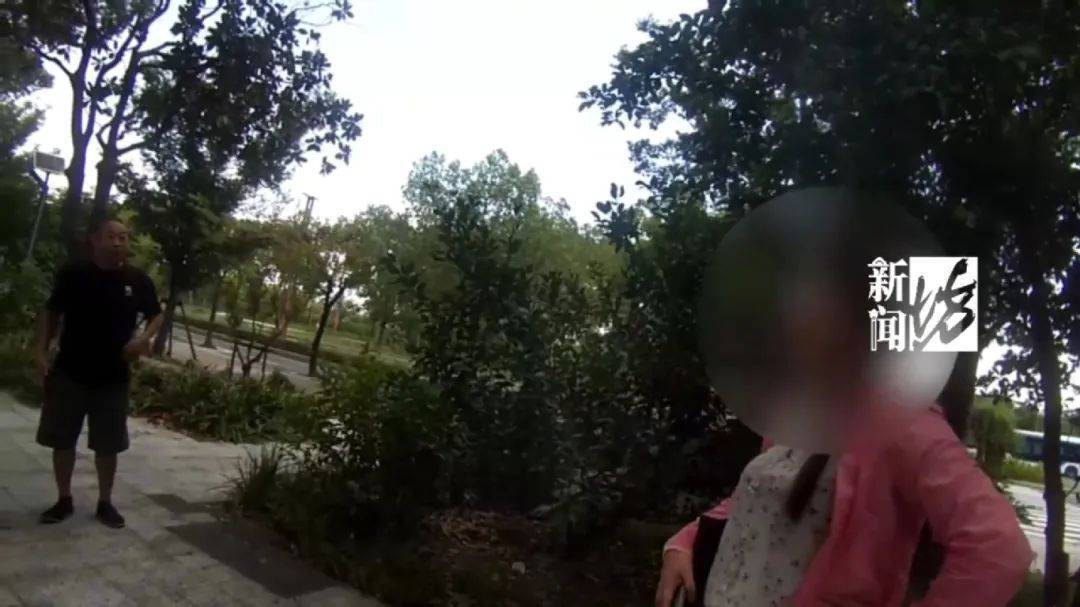 上海网约车司机报警<strong></p>
<p>深康佳a股票</strong>！女乘客多次推搡民警：别多管闲事