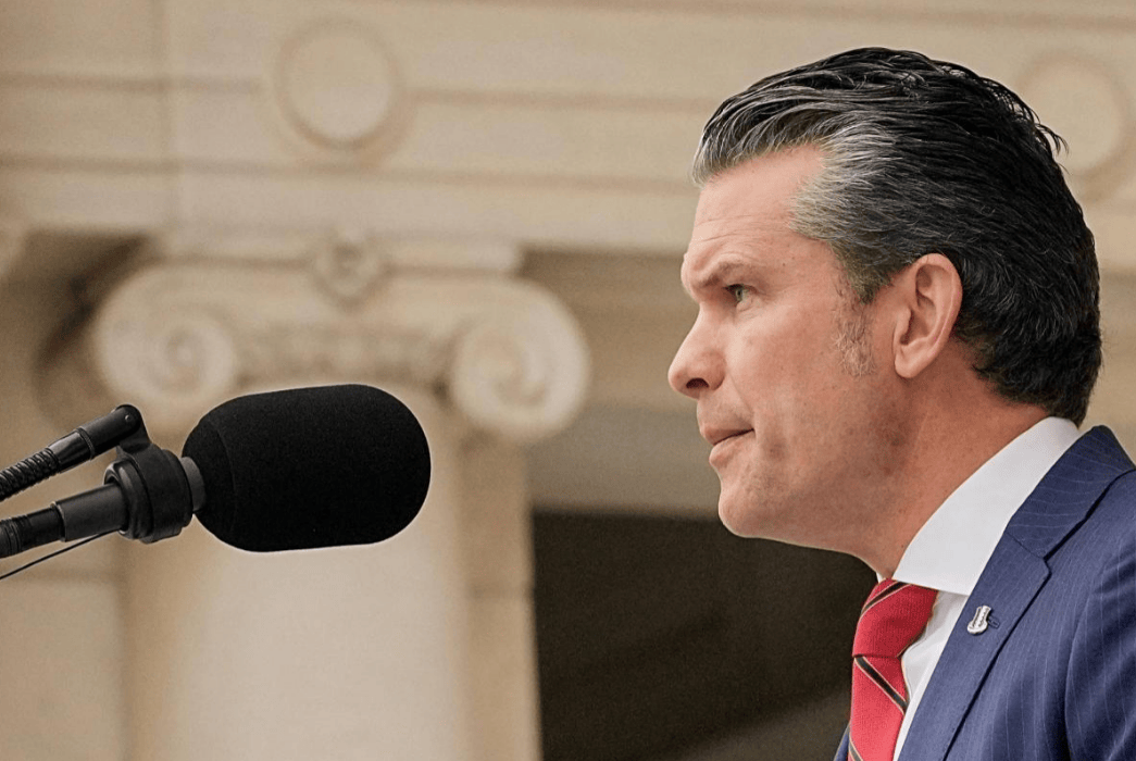 九三庆典将至<strong></p>
<p>长盈精密股票</strong>,台海出现新动向,五角大楼请求通话,中方没给机会