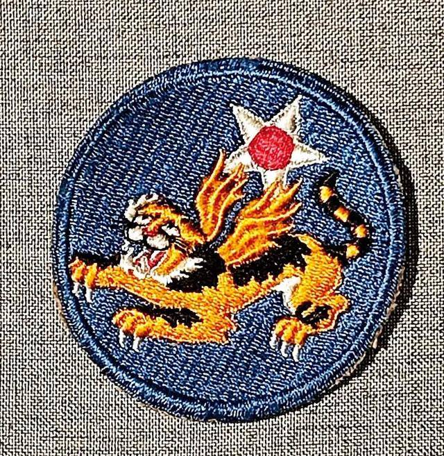 27岁的飞行员<strong></p>
<p>长盈精密股票</strong>，留下遗书