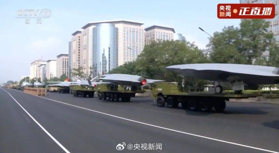 东风-61、巨浪-3、折叠翼预警机、歼-20S<strong></p>
<p>大唐电信股票</strong>，画面披露！