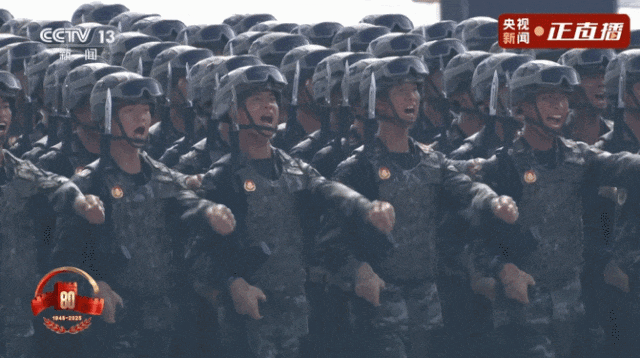 不装了<strong></p>
<p>大唐电信股票</strong>！一口气看完九三大阅兵武器装备！谁说我们一个也不认识？