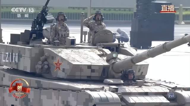 不装了<strong></p>
<p>大唐电信股票</strong>！一口气看完九三大阅兵武器装备！谁说我们一个也不认识？