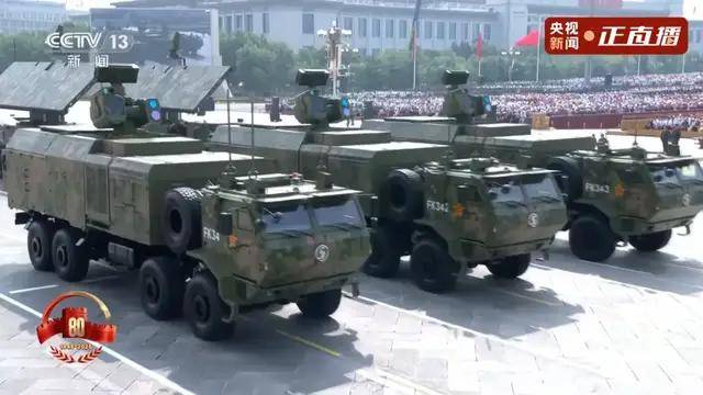 不装了<strong></p>
<p>大唐电信股票</strong>！一口气看完九三大阅兵武器装备！谁说我们一个也不认识？