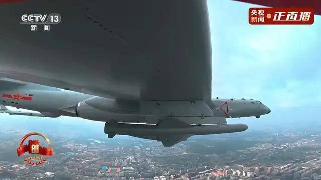 不装了<strong></p>
<p>大唐电信股票</strong>！一口气看完九三大阅兵武器装备！谁说我们一个也不认识？