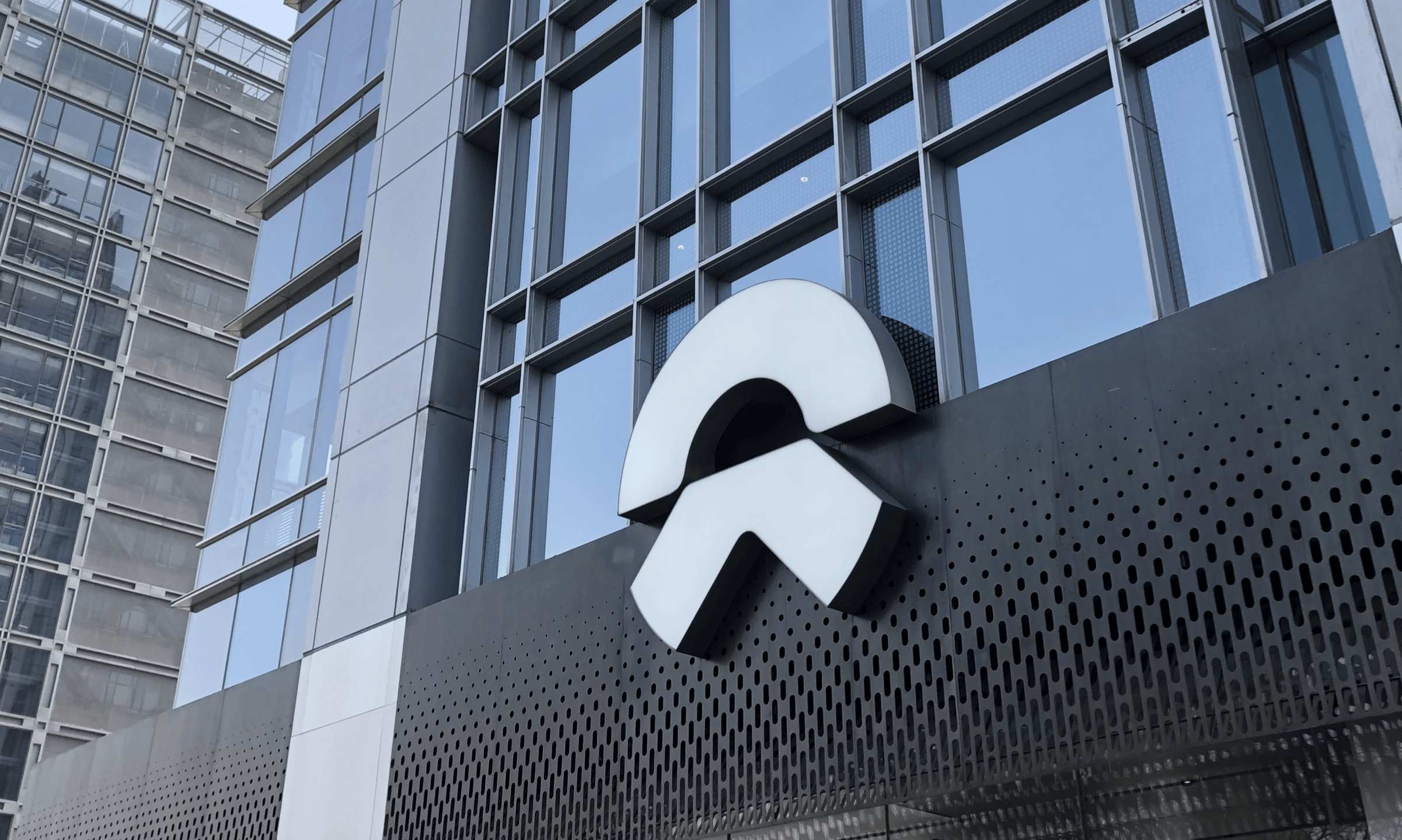 蔚来汽车二季度净亏损49.95亿<strong></p>
<p>大唐电信股票</strong>，应付款账期延长23天至220天