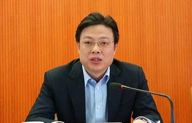 山东东营市委书记杨国强<strong></p>
<p>深圳华强股票</strong>，履新海南省领导