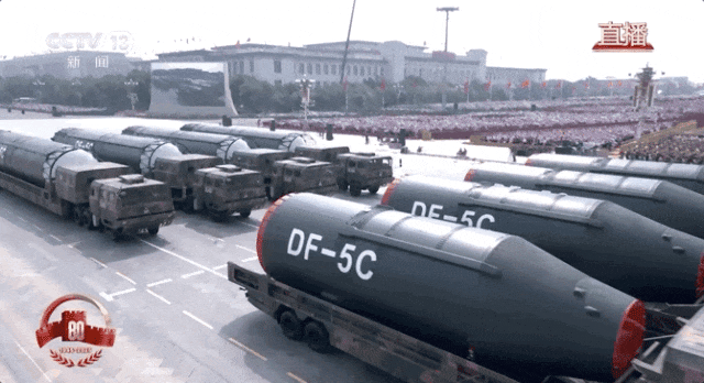 这就是咱们中国人的底气<strong></p>
<p>深圳华强股票</strong>！装备方队完整视频来啦