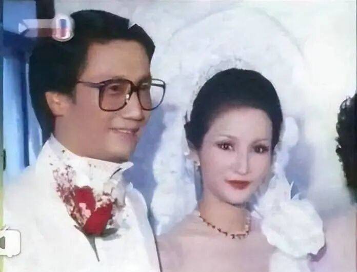 考古|89岁谢贤现身依旧时髦!与小49岁女友分手后开搞事业<strong></p>
<p>深圳华强股票</strong>,疑已交代后事的他太潇洒