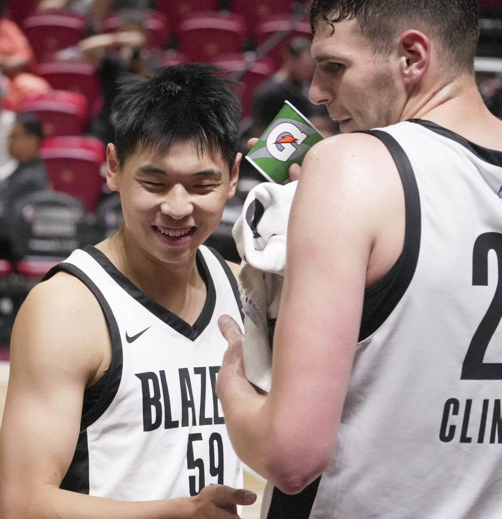 新华社：CBA多起重磅交易<strong></p>
<p>深圳华强股票</strong>，传递什么信号？