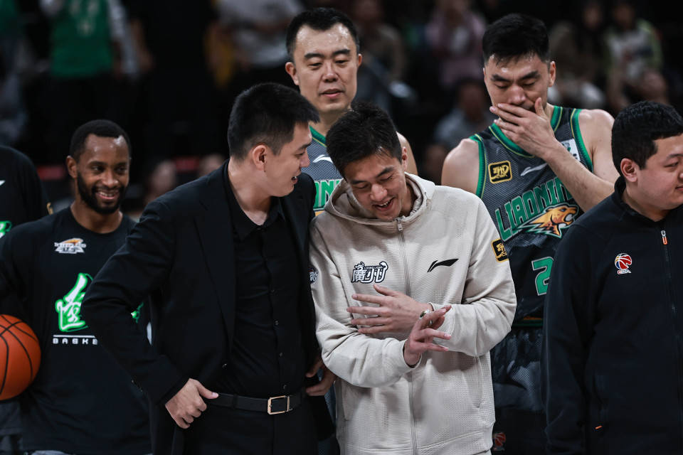 新华社：CBA多起重磅交易<strong></p>
<p>深圳华强股票</strong>，传递什么信号？