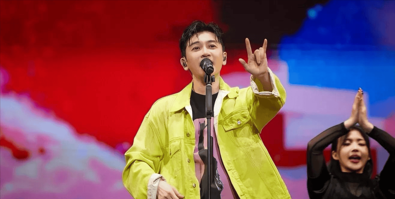 考古|苏有朋称“卖艺不卖身”被群嘲?曾是出道37年影视歌样样通的冻龄男神<strong></p>
<p>深圳华强股票</strong>,如今51岁却疑似翻车?