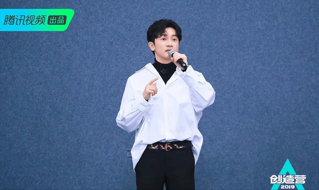 考古|苏有朋称“卖艺不卖身”被群嘲?曾是出道37年影视歌样样通的冻龄男神<strong></p>
<p>深圳华强股票</strong>,如今51岁却疑似翻车?