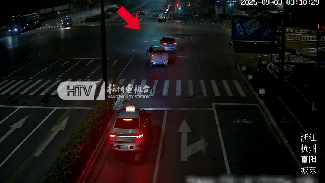 杭州女子酒驾被追尾<strong></p>
<p>华胜天成股票</strong>，怕对方报警私了倒赔8000元，第二天发现肇事者竟是一路尾随