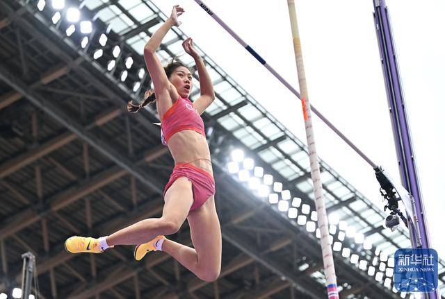 田径世锦赛 | 牛春格晋级女子撑杆跳高决赛