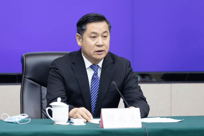 正厅顾兆文<strong></p>
<p>良品铺子股票</strong>，任上被查