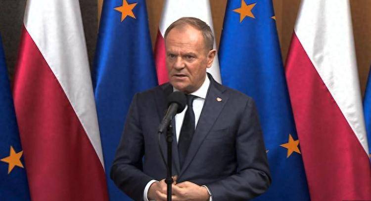 极度危险的三战信号<strong></p>
<p>良品铺子股票</strong>,波兰试图挑起世界大战?