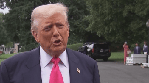 稀土牌之后<strong></p>
<p>亿纬锂能股票</strong>，中方再次打出一张王牌，外媒火速对华发出提问：中方已邀请特朗普今年访华？