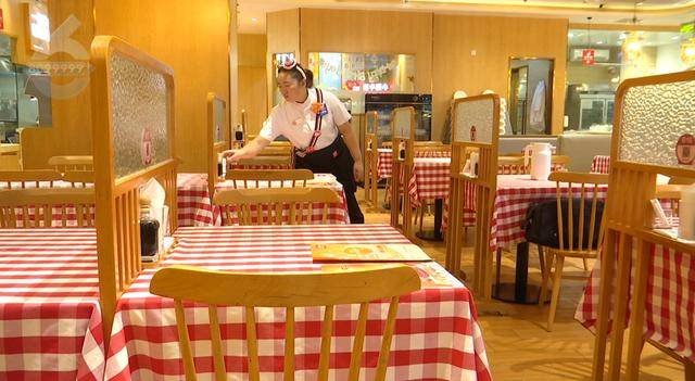 西贝发布致歉信后<strong></p>
<p>蓝色光标股票</strong>，昆明门店的情况是……