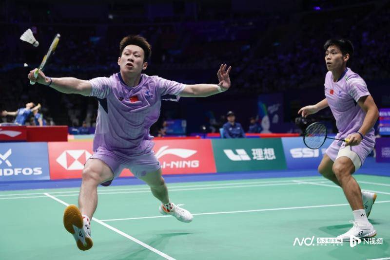 中国羽毛球大师赛16强战<strong></p>
<p>西安饮食股票</strong>，国羽五项锁定11个八强席位