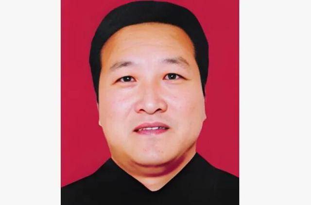 宁夏政协原副秘书长蔡明被查<strong></p>
<p>西安饮食股票</strong>，8年前卸任，曾被处分