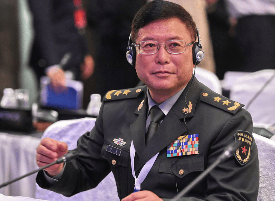 解放军中将指出<strong></p>
<p>西安饮食股票</strong>，若有必要武力攻台，常规手段就够了