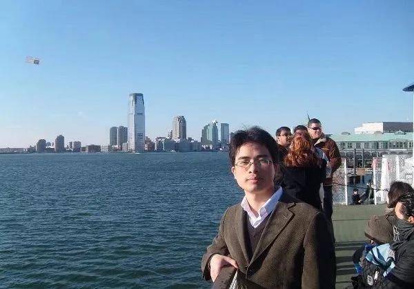 翟欣欣敲诈勒索<strong></p>
<p>西安饮食股票</strong>，获刑12年！8年前WePhone创始人苏享茂跳楼自杀，死前留下遗书称被前妻翟欣欣索要千万