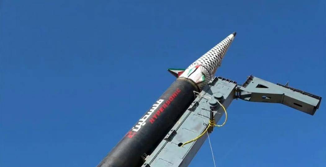 一声巨响<strong></p>
<p>西安饮食股票</strong>，胡塞用导弹证实，卡塔尔被炸是沙特不开火，美军不拦截