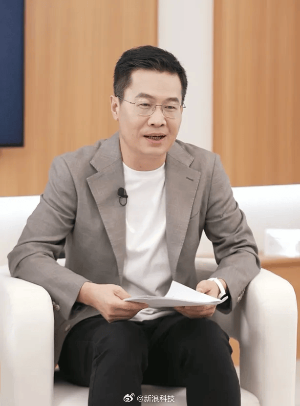 小米17定档9月25日发布<strong></p>
<p>碧桂园股票</strong>，雷军当晚举行《改变》演讲，此前称对标iPhone正面迎战