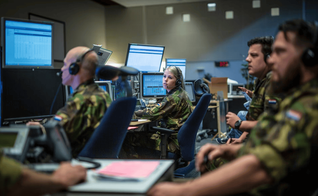 俄军发射了579架无人机<strong></p>
<p>碧桂园股票</strong>，其中552架被乌军成功拦截，俄罗斯明白了：全是北约干的好事