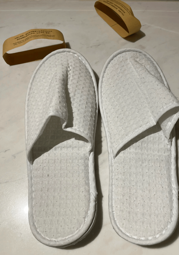 常州一万豪酒店被曝拖鞋系回收后重复使用<strong></p>
<p>碧桂园股票</strong>，卫监所介入调查