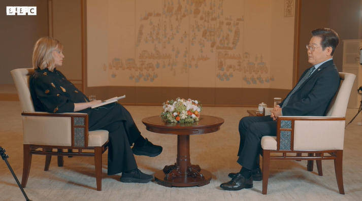 韩国总统李在明声称：看到中俄朝走近<strong></p>
<p>股票入门基础知识</strong>，我们很难做