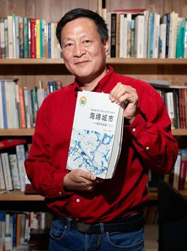 本月刚上福布斯榜的北大教授<strong></p>
<p>黄河旋风股票</strong>,在巴西坠机遇难,警方披露详情