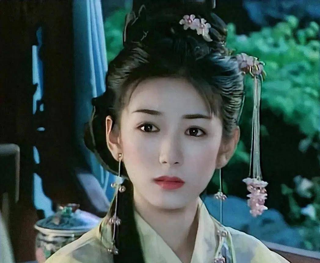 罗霖被家暴17年<strong></p>
<p>北京银行股票</strong>，蓝洁瑛遭性侵暴力还被围观！女明星的暴力事件还有很多