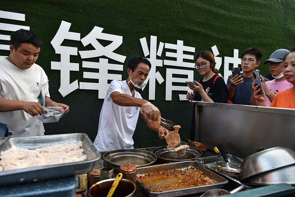 景德镇派专班接“鸡排哥”流量<strong></p>
<p>北京银行股票</strong>,很难有什么新故事